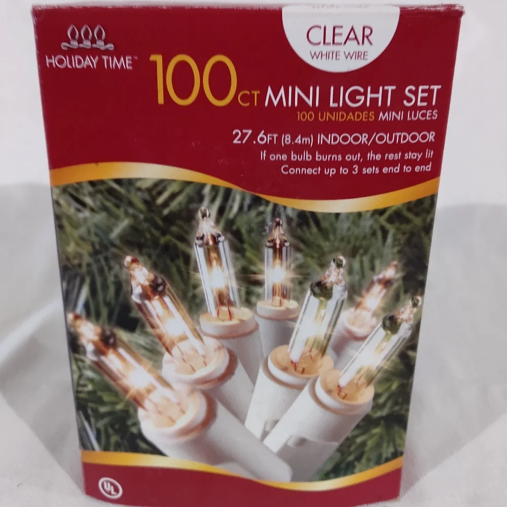 NEW Holiday Time 100 Mini Lights Indoor/Outdoor Clear String Lights